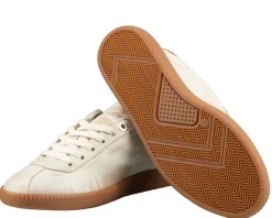 Bronx 66594IU Bobbie