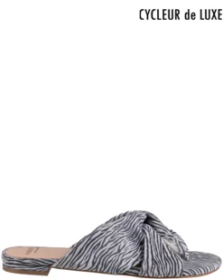 Cycleur de Luxe Daffodil Slippers