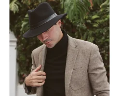 House of Ord Blake Hoed