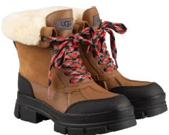 UGG Ashton Addie Enkellaarzen