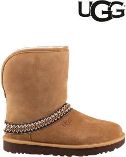 UGG Classic Short Crescent